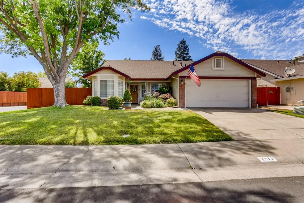 8912 Hiddenspring Way, Elk Grove, CA 95758 - photo 1