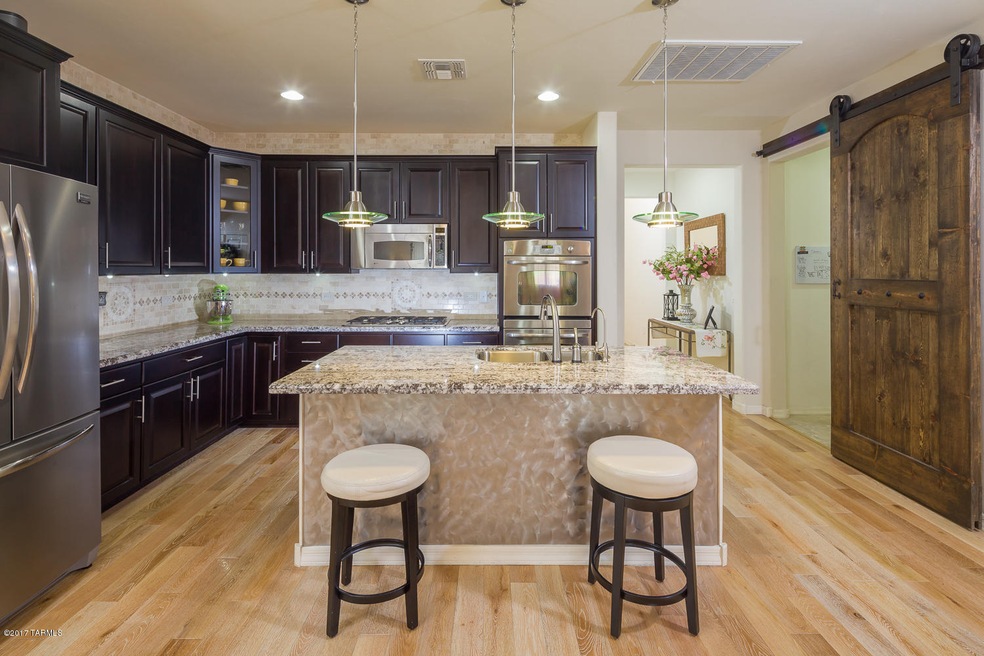 Gourmet Kitchen