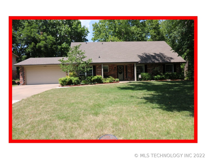2420 Dorchester Dr, Bartlesville, OK 74006 - photo 1