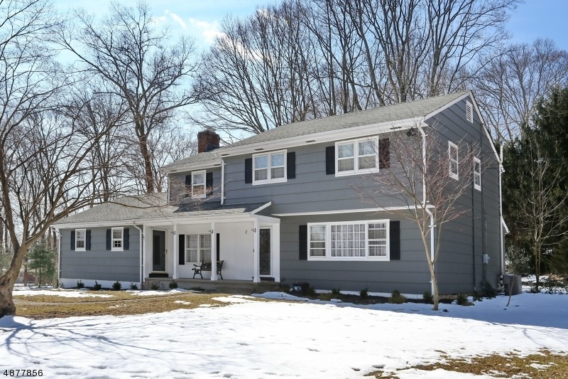 7 Hickory Place, Upper Saddle River, NJ 07458 - photo 1