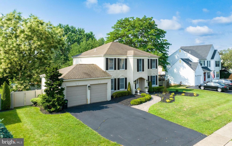 296 Hidden Spring Ln, Langhorne, PA 19047 - photo 1