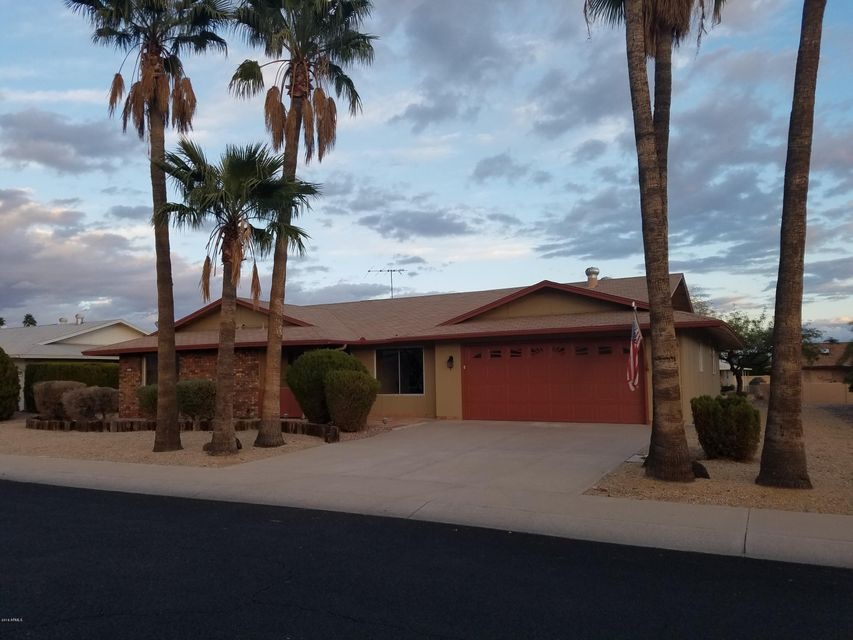 17411 N Horseshoe Ln unit 57, Sun City, AZ 85373 - photo 1