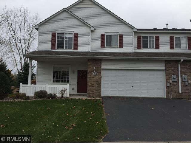 Nice end unit next to open wooded area