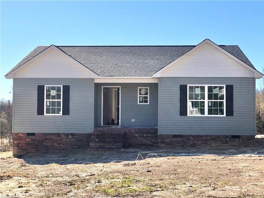 599 Skycrest Country Rd, Asheboro, NC 27205 - photo 1