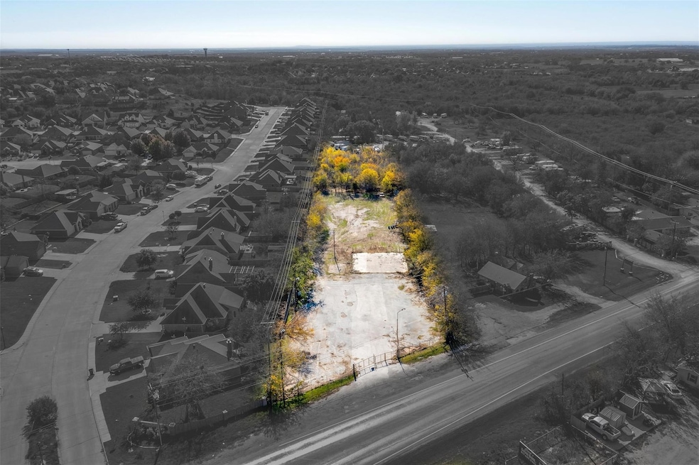 1401 Ranger Hwy, Weatherford, TX 76086 - photo 1