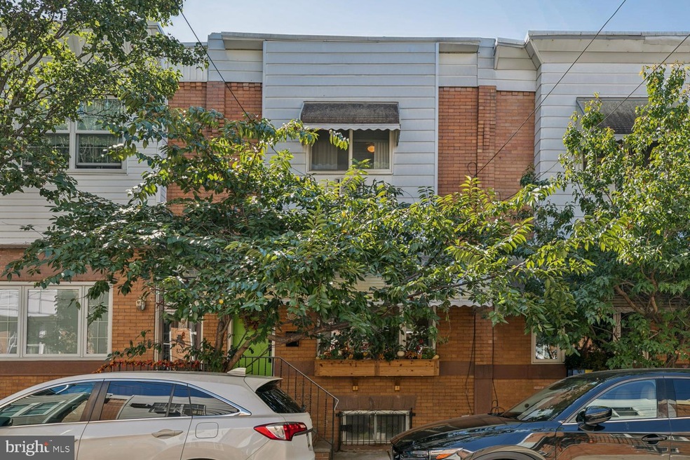 Under Contract $460,000