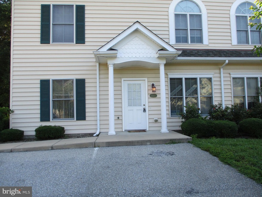 22577 Chickadee Cir unit 2-1, Lexington Park, MD 20653 - photo 1