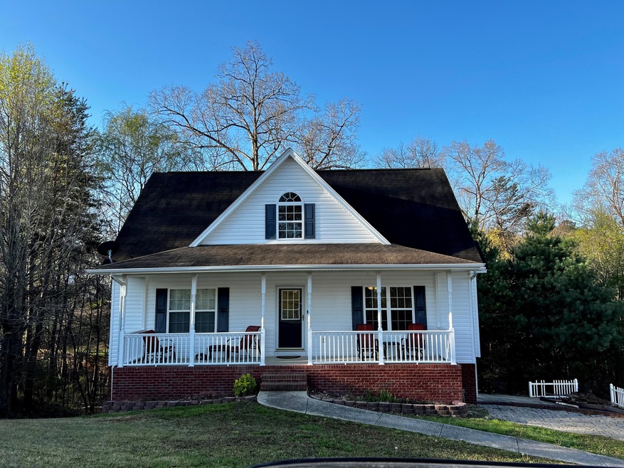 35 Duckett Dr