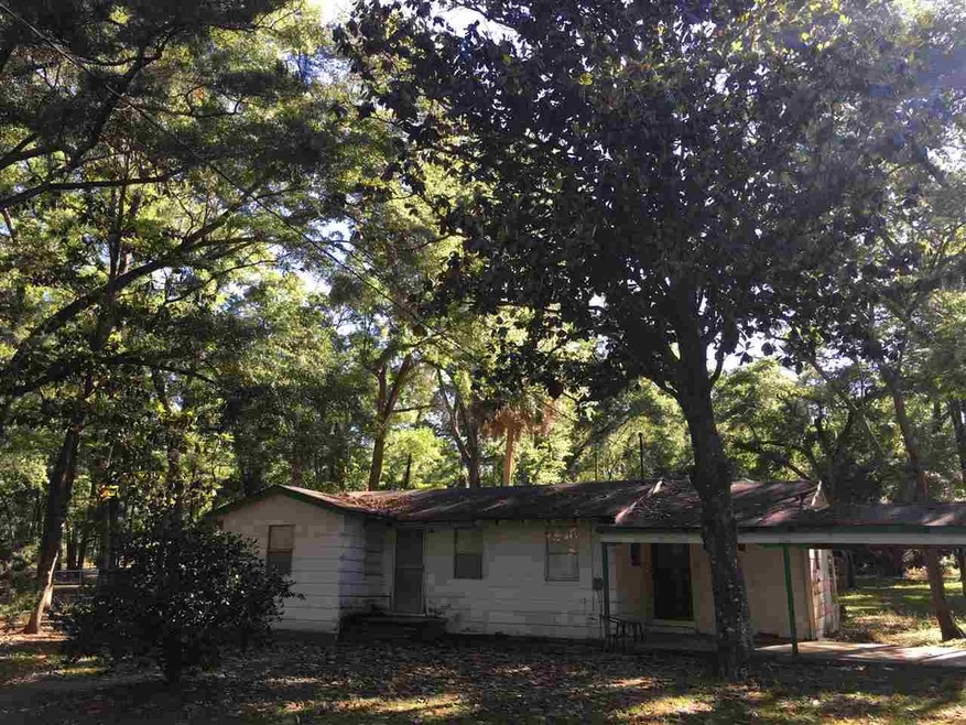 19 Beechwood Dr unit 1, Crawfordville, FL 32327 - photo 1