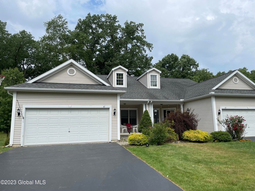 41 Rockrose Dr, East Greenbush, NY 12061 - photo 1