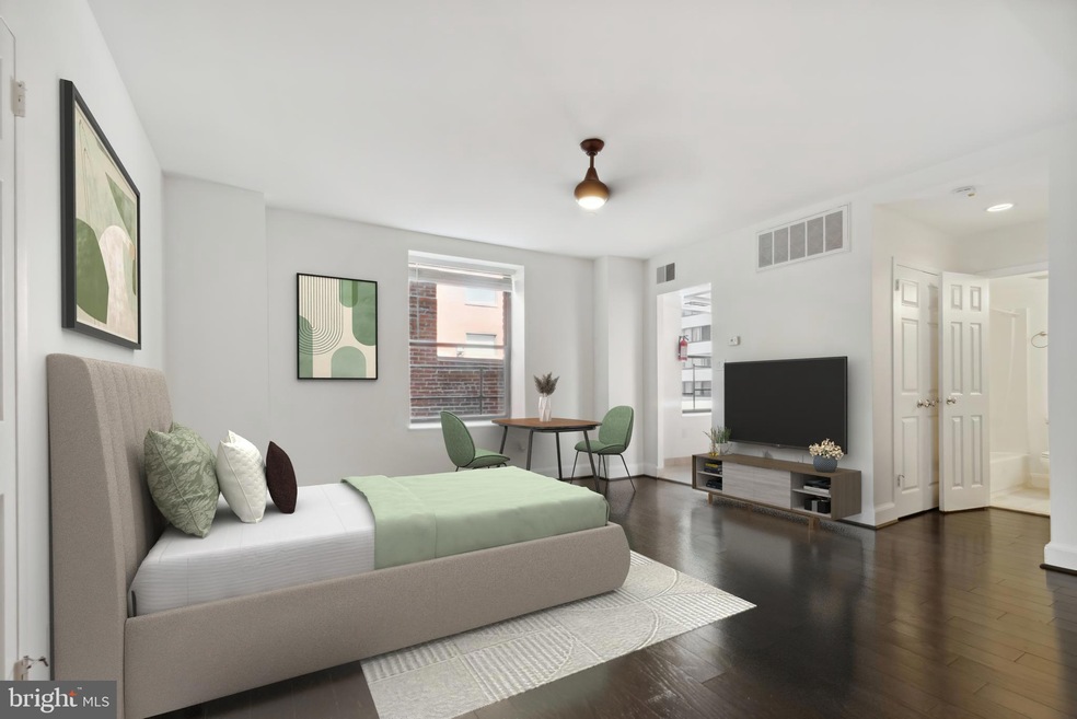 1115 12th St NW unit 403, Washington, DC 20005 - photo 1