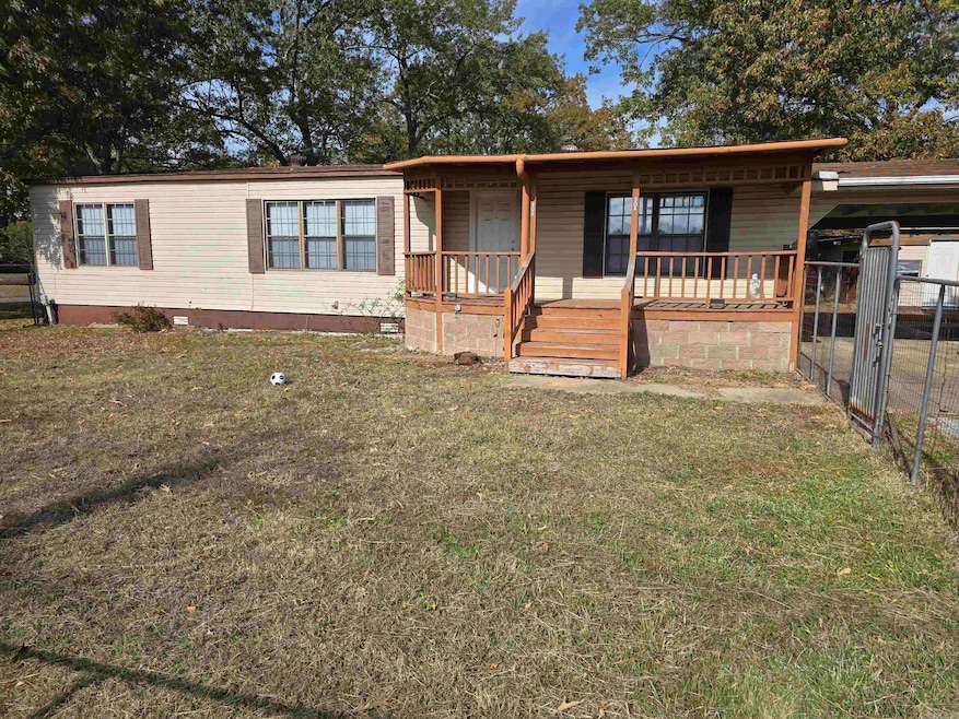 301 SE 3rd St, Bryant, AR 72022 - photo 1