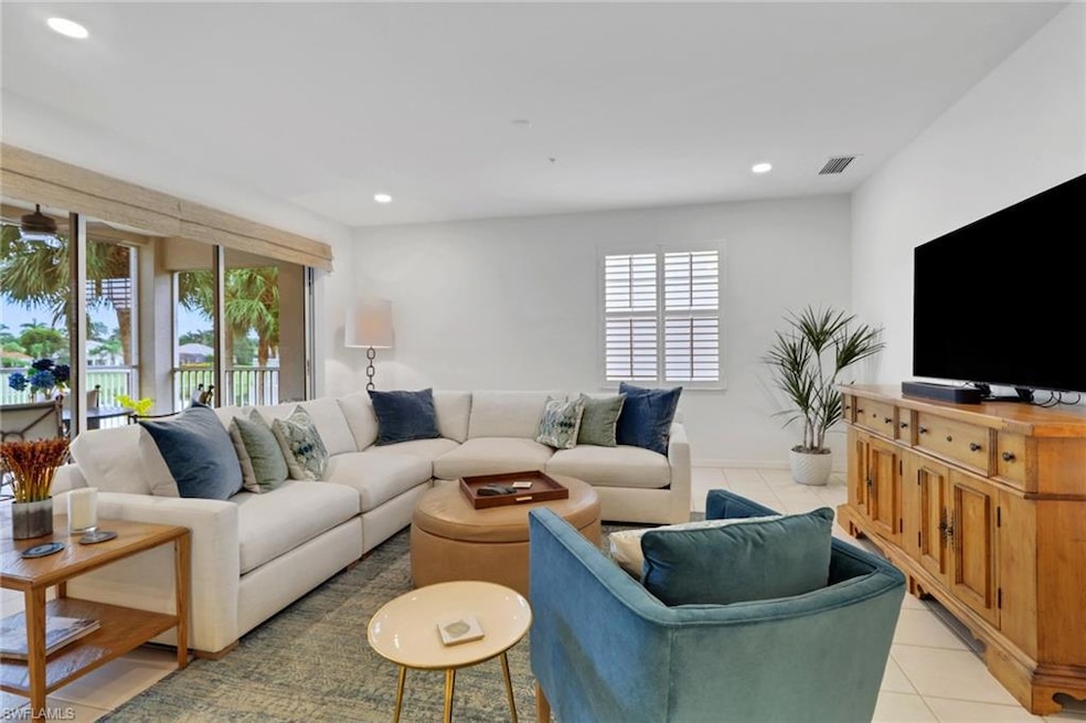 1590 Clermont Dr unit 105, Naples, FL 34109 - photo 1