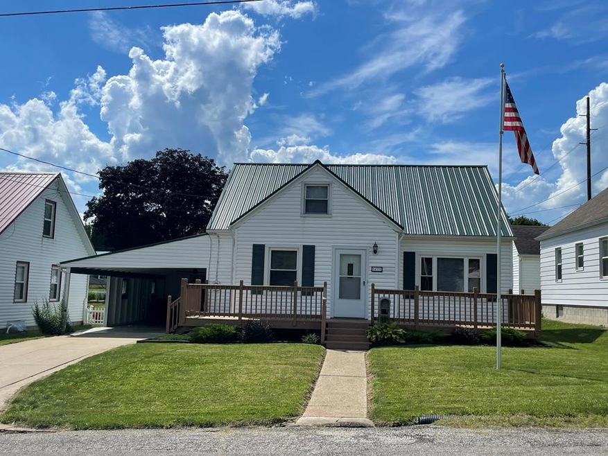 433 N Adams St, Loudonville, OH 44842 - photo 1