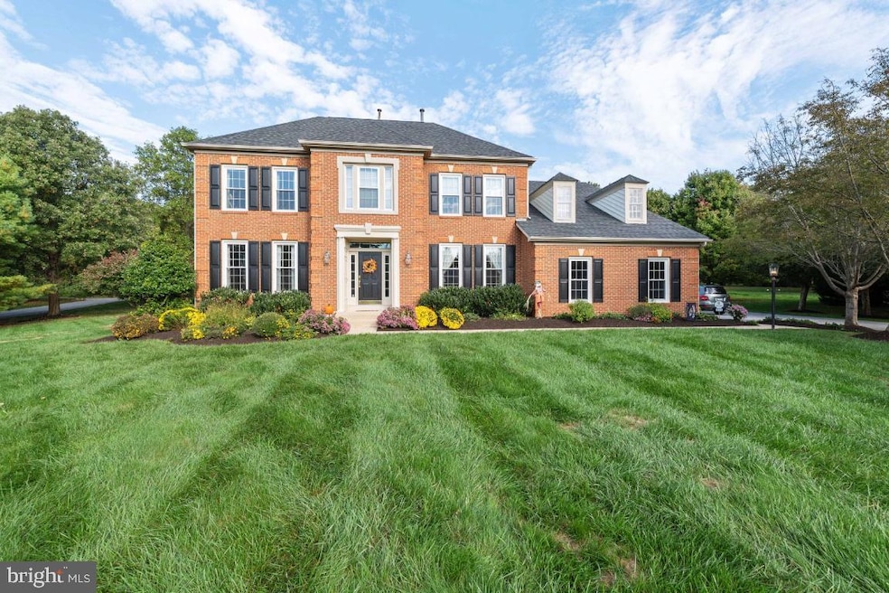 2112 Fox Trail Ct, Reisterstown, MD 21136 - photo 1