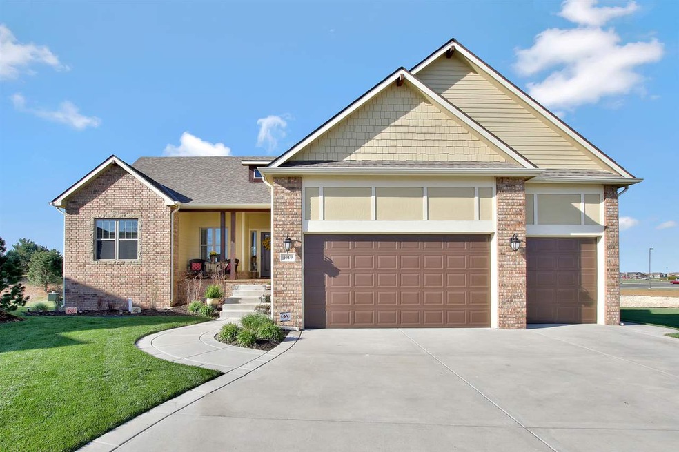 4019 N Bluestem Ct, Maize, KS 67101 - photo 1