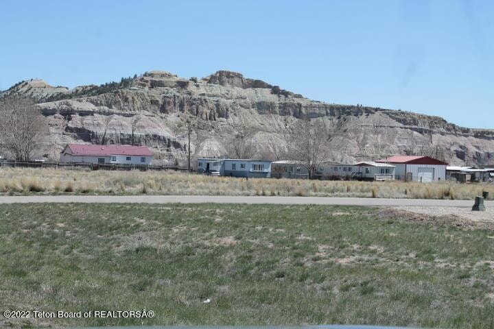 L1-5,17-21 Oak St, Labarge, WY 83123 - photo 1