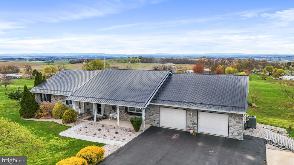 1717 Apple Way, Saint Thomas, PA 17252 - photo 1