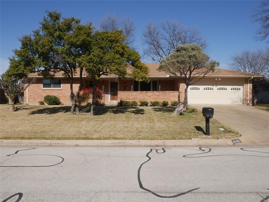 4112 Alicante Ave, Fort Worth, TX 76133 - photo 1