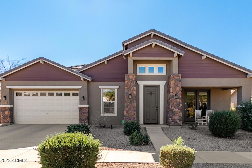 0001-01 Creekside 22483
