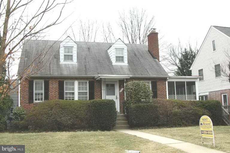 4402 W Virginia Ave, Bethesda, MD 20814 - photo 1