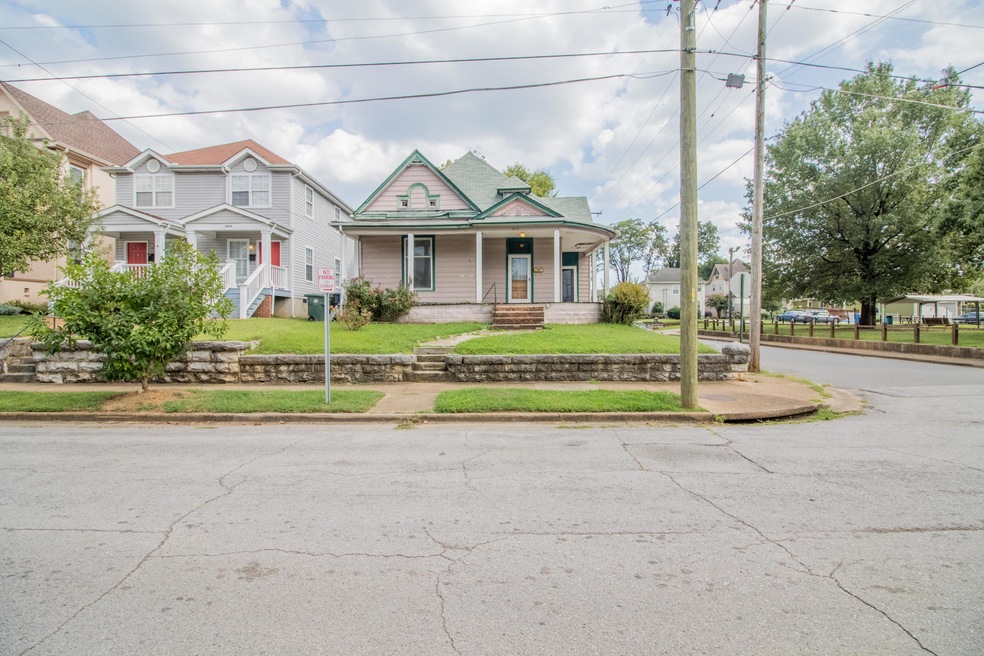 1612-Mitchell-Ave-High-Res-1