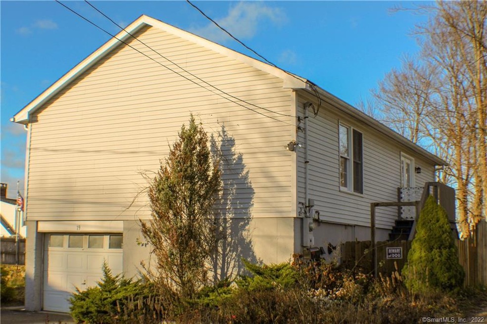 19 Benjamin St, Waterbury, CT 06706 - photo 1