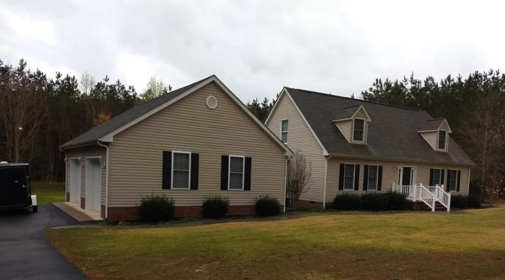 Under Contract $385,000