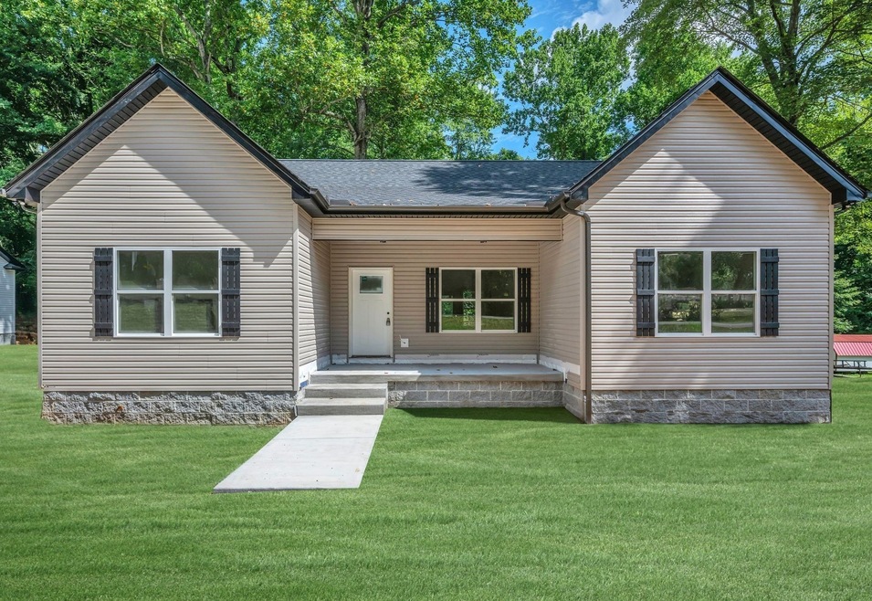 BRAND New Home! Less than 5 Minutes to I-40 Access