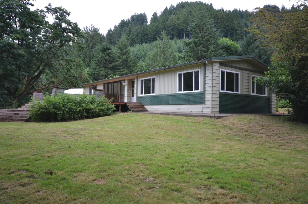 Exterior from river side.