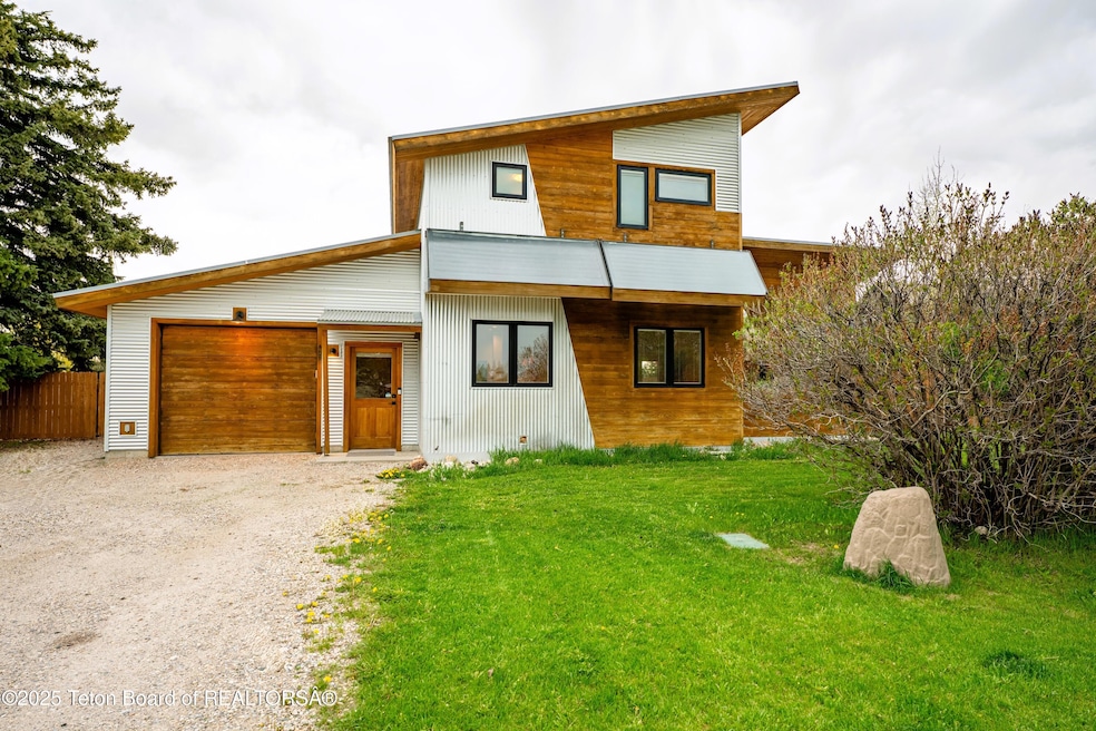 Sold • Co-Listing Agent
