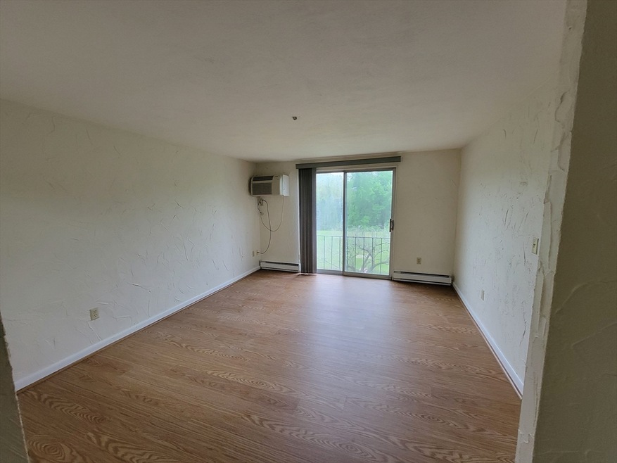 226 Swanson Rd unit 624, Boxborough, MA 01719 - photo 1