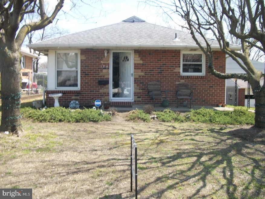 124 Watkins Ave, Gibbstown, NJ 08027 - photo 1