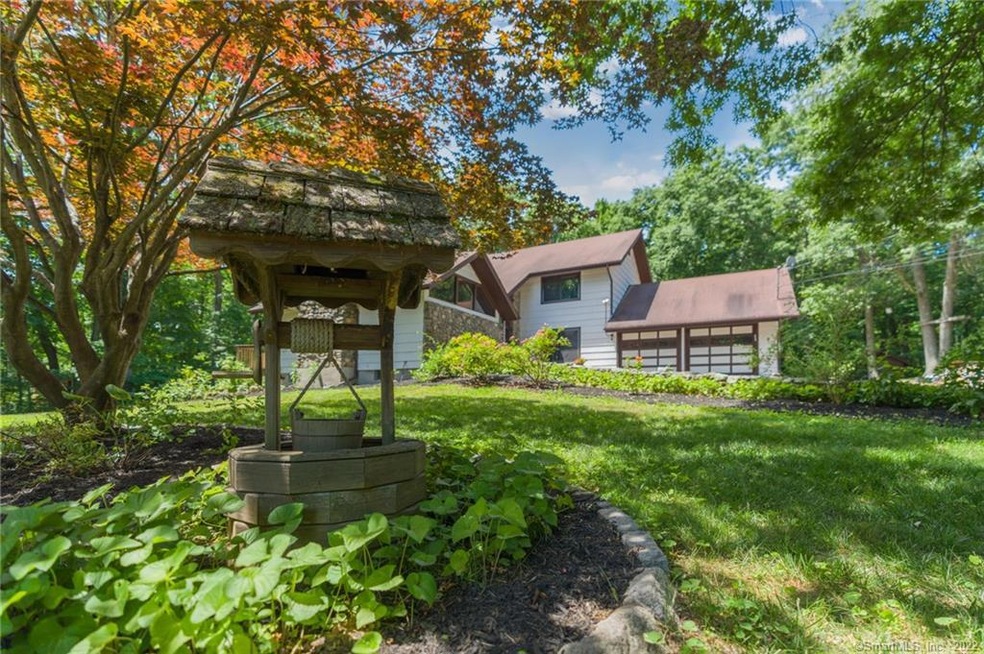 8 Washbrook Rd, Newtown, CT 06470 - photo 1