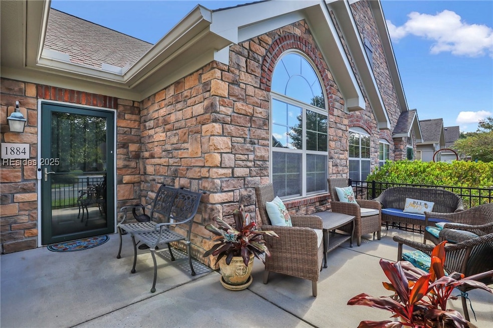 3 bed condo