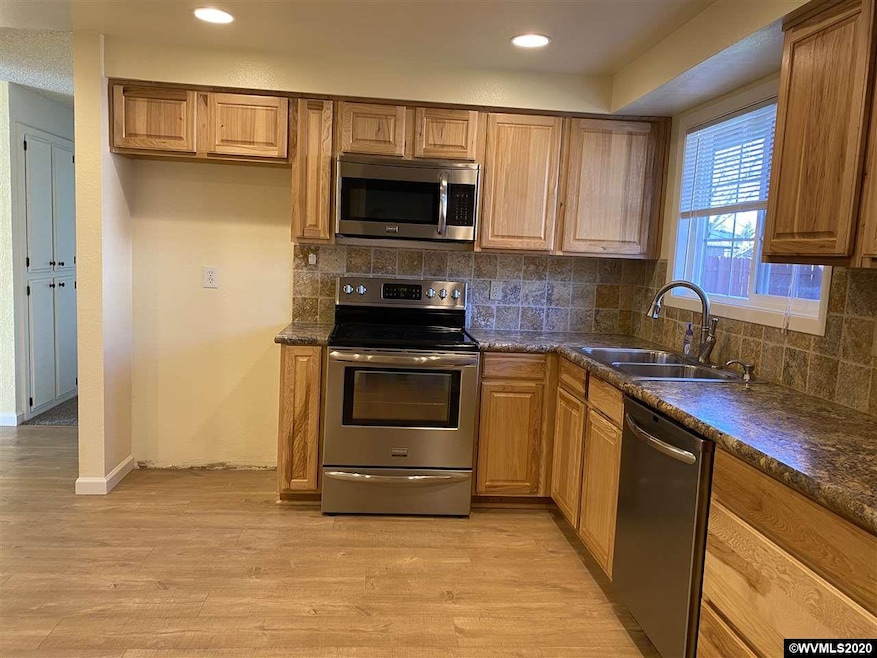 2033 Northtree Dr NE, Keizer, OR 97303 - photo 1