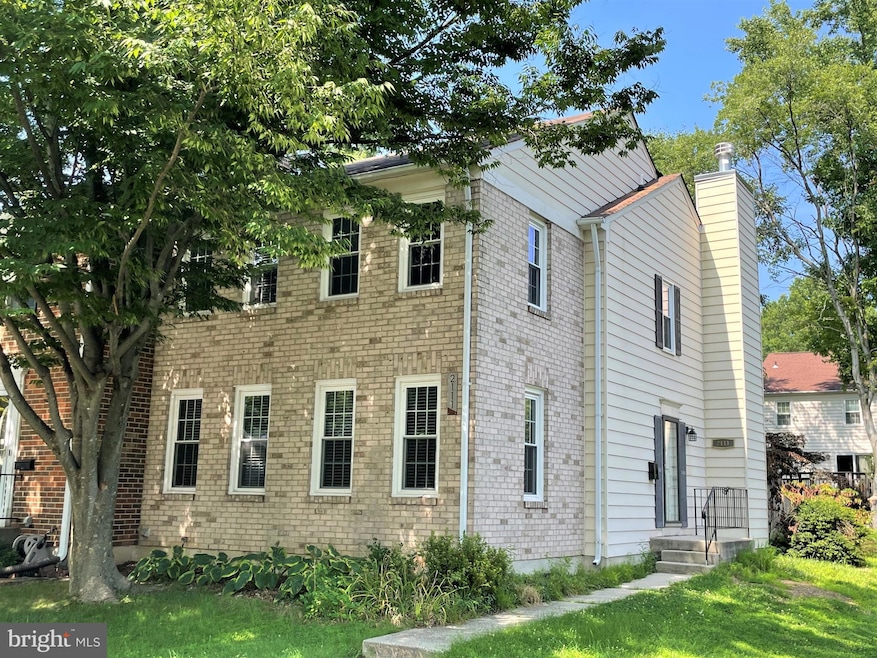 2111 Lang Dr, Crofton, MD 21114 - photo 1