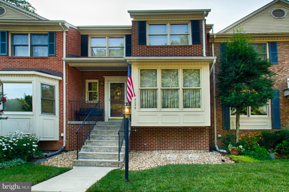 8039 Galla Knoll Cir, Springfield, VA 22153 - photo 1