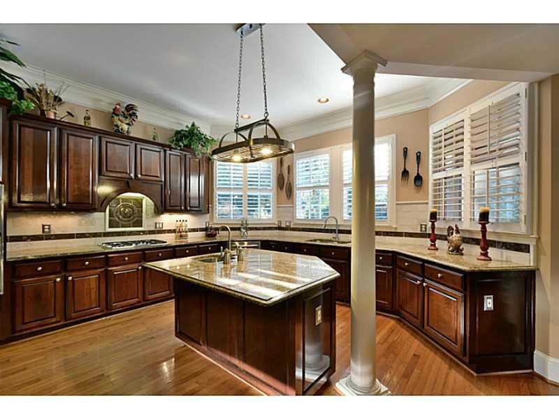 Kitchen. Large chef s kitchen with EXOTIC granite 