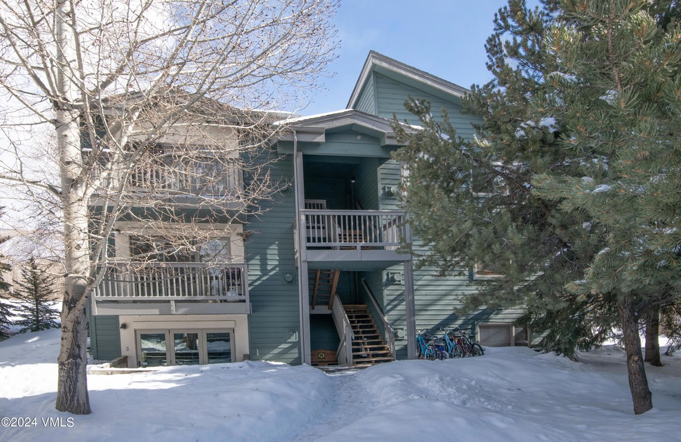 215-W-BC-Blvd-B-16-MLS_01