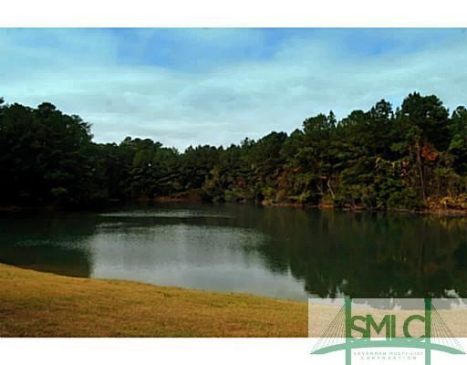 View. Wow what a gorgeous lake view!  This is one 
