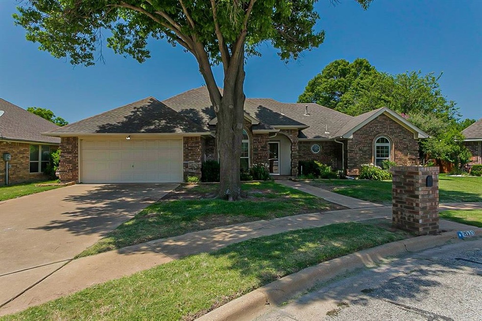 2613 Tall Meadow Ct, Bedford, TX 76021 - photo 1