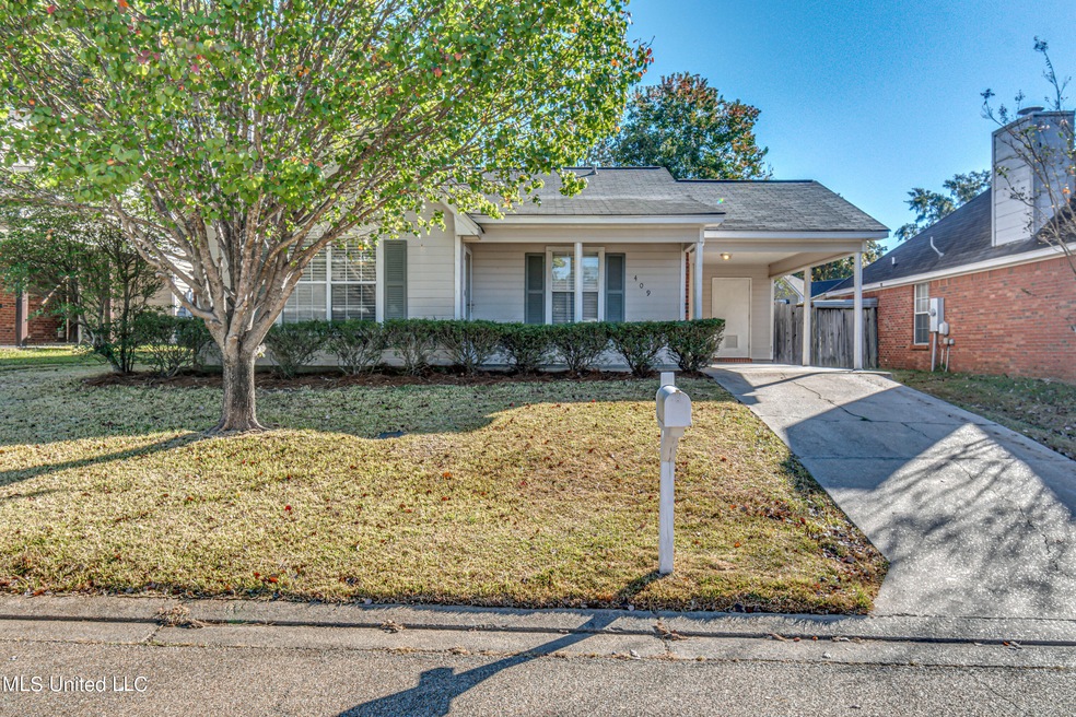 409 Audubon Cir--3