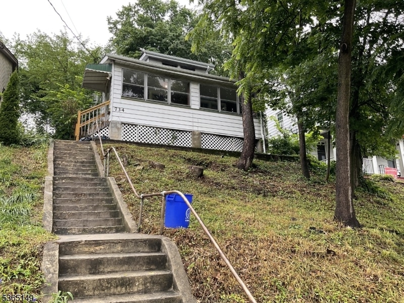 734 Broad St, Bloomfield, NJ 07003 - photo 1