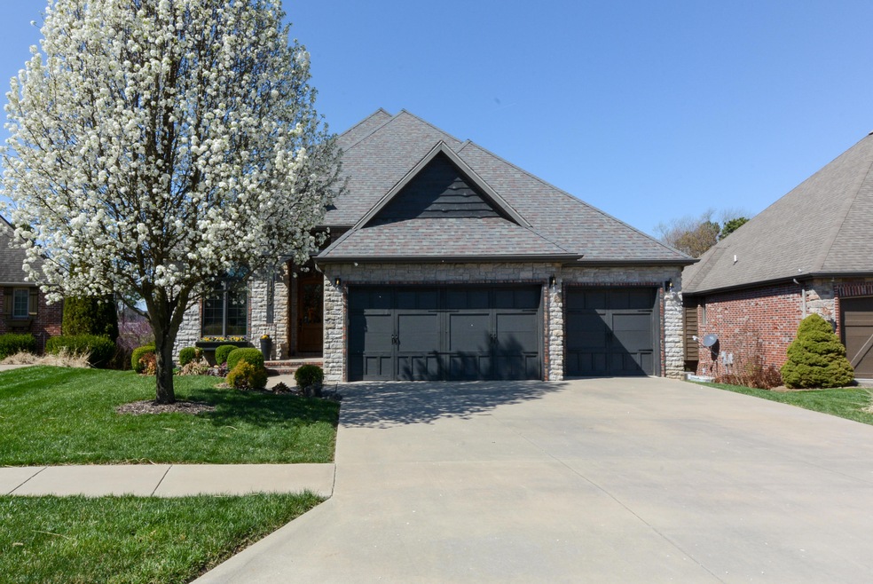 1425 N Wicklow Rd, Nixa, MO 65714 - photo 1