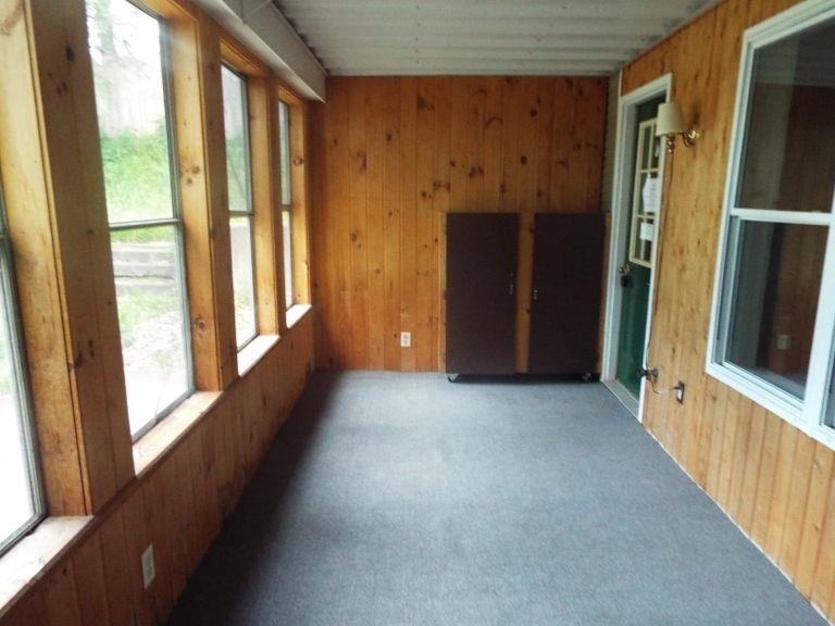 387 W Main St, Newport, VT 05855 - photo 1