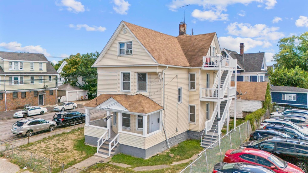 725 Beechwood Ave unit 727, Bridgeport, CT 06605 - photo 1