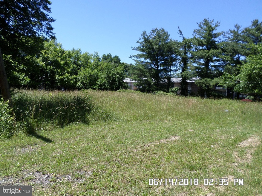 5414 Walker Mill Rd, Capitol Heights, MD 20743 - photo 1