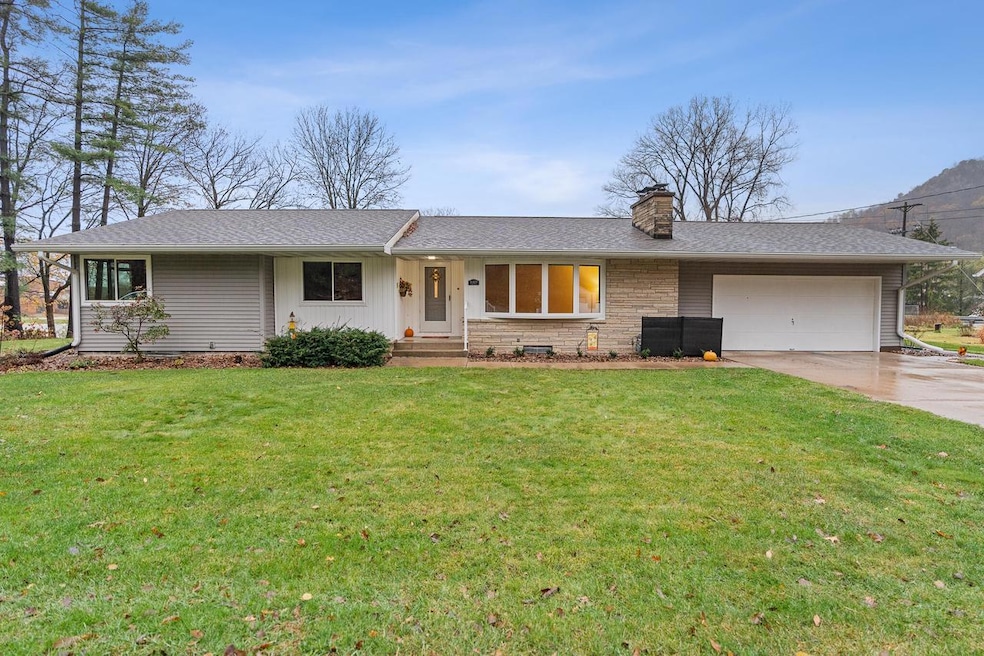 N1839HagenRoad,LaCrosse-KeckTeam-47