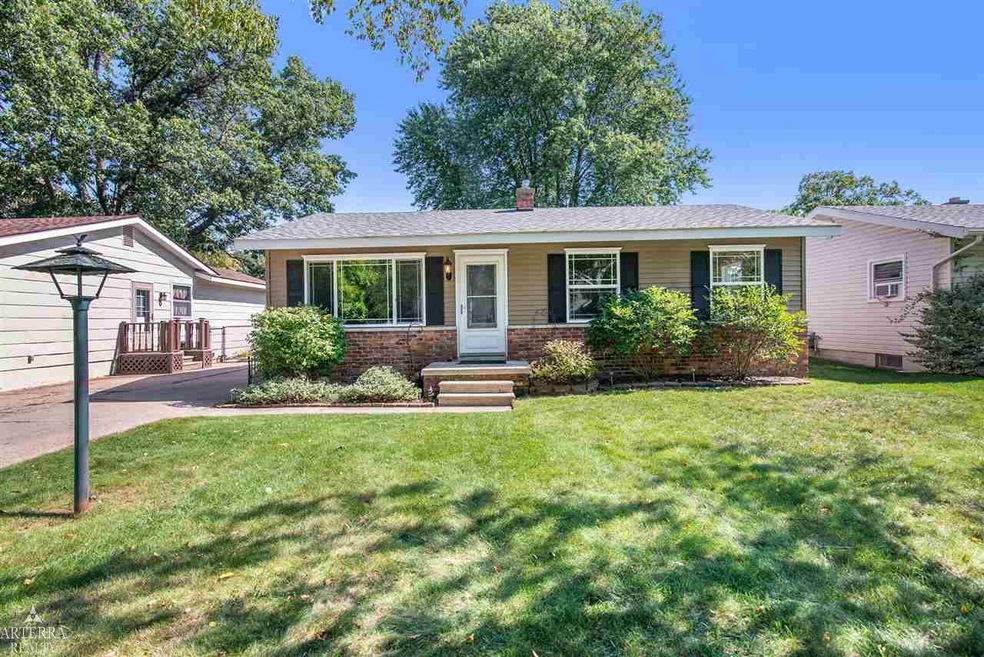 2918 19th Ave, Port Huron, MI 48060 - photo 1